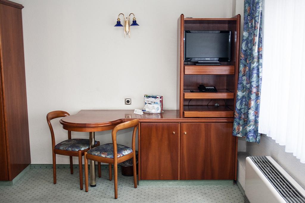Hotel La Vigie & Ristorante Belvedere Ντούισμπουργκ Δωμάτιο φωτογραφία